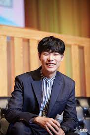 류준열 / ryu joon yul (ryu jun yeol). Eyes On Ryu On Twitter Photo 160427 Cjes Naver Post Ryu Jun Yeol Fanmeeting Bts 5 Lovely Deadly Smile O ë¥˜ì¤€ì—´ Ryujunyeol
