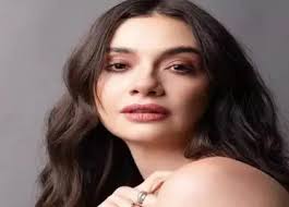 Alexia Alexander, voz de una generación millennial.