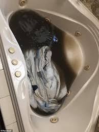Does clean mama regularly strip laundry? 3 Ingredient Soaking System That Works Better Than Bleach At Cleaning Daily Mail Online