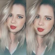 Elizabeth Weeden's Instagram, Twitter & Facebook