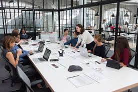 The Intern 2015 The Intern Movie Conference Room Design Office Interior Design