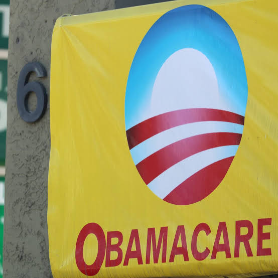 US sets enrollment record for Obamacare plans | Reuters