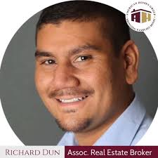 Rich stands out as a NYS Associate Real Estate Broker in the Staten Island  market, leveraging his diverse background to assist his clients. From a  start in property management and appraisals, Rich ...