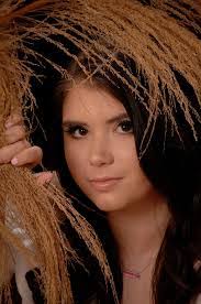 Linda Legere's Instagram, Twitter & Facebook