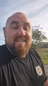 I'm looking for some smaller rims for my ute ., 17" Steely or 4x4 rims .,  Need 6x130