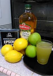 Minyak zaitun, jus lemon dan jus nanas. Merawat Batu Karang Hempedu Secara Semulajadi Dah Tau Ker