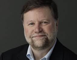 Robert Sutor's Instagram, Twitter & Facebook