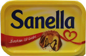 Das ist das rezept für den sanella spiegelei kuchen wie ihr den auch aus der werbung kennt.ich hoffe das video hat euch gefallen, wer interesse hat kann sich. Sanella Margarine 500g Saymo De Lebensmittel Online Kaufen Ihr Lebensmittel Online Shop