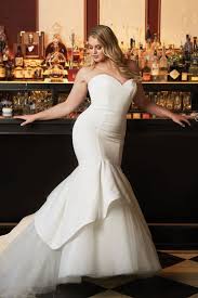 In some cases, it can seem like the bride is floating within a soft cloud of rustling fabric. Satin Wedding Dresses Justin Alexander