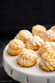 Choux A La Creme Cu Mascarpone și șerbet De Trandafiri Bucate Aromate Recipe Food Desserts Recipes