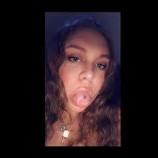 Aimee Denault's Instagram, Twitter & Facebook