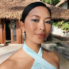 Singer, songwriter, writer, producer, director & humorist. Aisha Hassan Aishabhassan Twitter