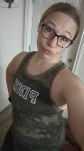 The sad life of modern relationships.. مح عحس I'm I'm tired of  struggling... you need to find findajob. a job. I don't need no job, you  crazy. I'ma be a rapper రలజ