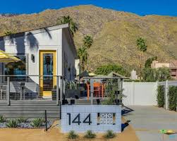 These Palm Springs Tiny Homes Are Both Adorable Affordable Apartment Therapy Guest House Cottage Palm Springs Houses Tiny Houses For Sale