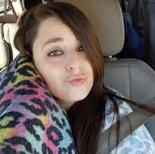 Can someone help me by contacting Gale Labar for me if you know her? I need  her address. Thanks!