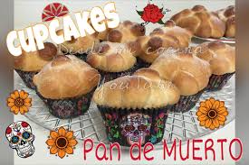 Cupcakes Pan De Muerto Mexican Bread Of The Dead Pan De Muerto Pan De Muerto Receta Comida Dia De Muertos
