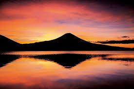 Signal reflection, in signal transmission. Reflections Dazzling Red Mount Fuji With Retouching Tips