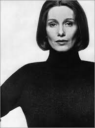 Dame jane elizabeth ailwên phillips, dbe (born 14 may 1933), known professionally as siân phillips (/ˈʃɑːn/), is a welsh actress. Welsh Actress Sian Phillips Wife Of Actor Peter O Toole In A Charcoal Polo Sweater By John Laing Photo By Bert Stern Vogue August 1 1963 Portrait Actors Phillips