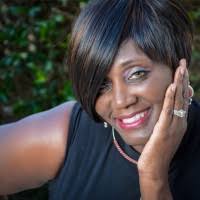 Tabatha Ross's Instagram, Twitter & Facebook