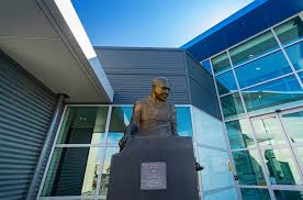 christchurch recreation and sport centres graham condon recreation and sports centre has closed for a refresh the main hall and gym will be completed first and re open in early february while