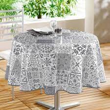 Votre nappe au meilleur rapport qualité/prix c'est ici ! Nappe Ronde Toile Ciree D160 Cm Persane Grise Linge De Table Eminza