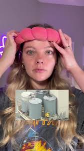 Couple Drank Water from The Tanks with Elisa Lam in