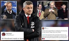Man utd's ed woodward and chelsea's roman abramovich do last minute shopping before the window closes, when a. Manchester United Fans Vent On Social Media Over Club S Lack Of Transfer Activity Daily Mail Online
