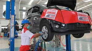Bridgestone tahun 2021 standar avanza : 10 Tanda Umur Ban Mobil Tua Harus Ganti Auto2000