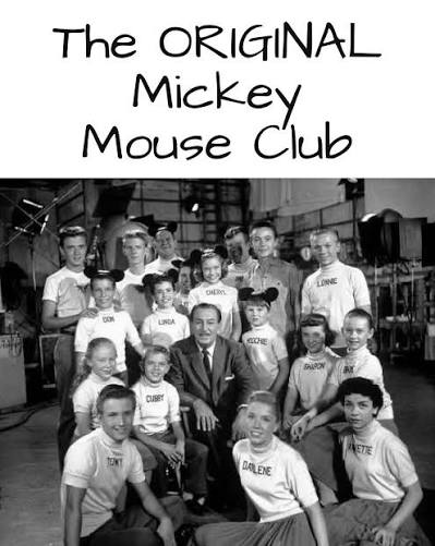 Walt Disney with the very first Mouseketeers. 🐭😃
