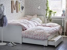 Découvrez nos meubles de chambre (lits, matelas, tables de chevet, etc.) et déco chambre. Lit Superpose Ikea Pour Enfants 27 Photos Construction Sur Deux Etages Avec Un Canape Et Un Modele En Bois Double Tuffing Pour Les Enfants Commentaires