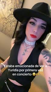 Outfit Para Concierto Yuridia 2025