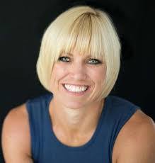 Lisa Kinzel's Instagram, Twitter & Facebook