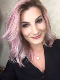 Lacey Moffatt (@LaceyMoffatt)