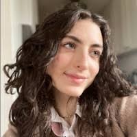 Enza Albano's Instagram, Twitter & Facebook