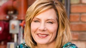 Maryellen Smith's Instagram, Twitter & Facebook