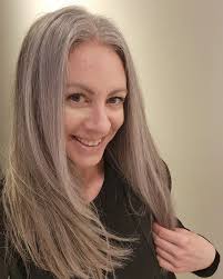 Christina, Silver Supporting Grey (@silversnrosegold) • Instagram photos  and videos