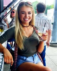 Demi Burnett Photos Reality Tv World Demi Iconic Women Celebrity Style