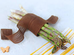 Come cucinare gli asparagi selvatici a zucchero zero. Come Pulire Gli Asparagi Gineprina Cucina
