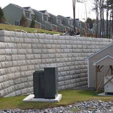 Our commercial and residential segmental walls are durable and easy to install, making them a great choice for any project. Ecology Blocks Columbia Precast Products