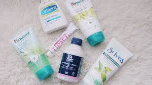 6 Produk Penjagaan Wajah Berbaloi Untuk Dibeli Di Farmasi Drugstore Di 2020 Wajah Lotion Kulit Berminyak