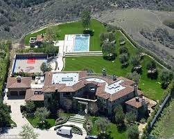 Dailymailtv can reveal exclusive aerial photos of the kardashian clan's individual los angeles mansions. 34 Kourtney Kardashian House Ideas Kourtney Kardashian House Kardashian Home Kourtney Kardashian