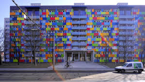 Günstige wohnungen in berlin mieten: Immobilienkonzern Gagfah Will 38 000 Wohnungen In Dresden Verkaufen Der Spiegel