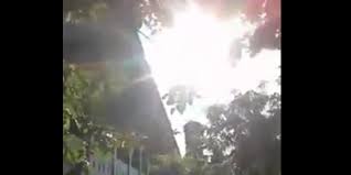 Jika biasanya matahari terbit dari arah timur, justru kini muncul di arah utara. Rvodnzrojiomrm