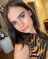 Erochukwu Ugwueze added a new photo.