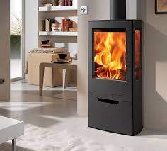 Kaminofen Panadero Zinc Mit Drei Scheiben 7 9 Kw Kaminofen Kamin Kaminofen Modern