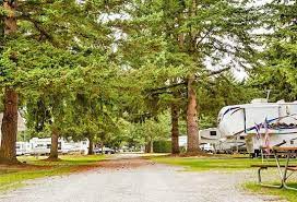 One of washington's unique rv parks, we are located across the street from the shallow, warm and tranquil waters of birch bay. Road To Camp Areas Picture Of Birch Bay Rv Campground Blaine Tripadvisor