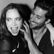 Minnie West: albums, songs, concerts