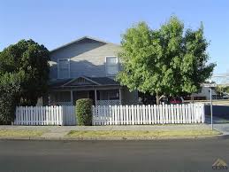 300 Warren St, Taft, CA 93268