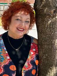 ISO female friend to hit up bars with. anywhere from 20-40 yrs old. just  want to have fun and drink and be able to gossip and flirt with men. new to  pensacola