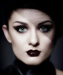 Howard Ashton-Jones: Beauty